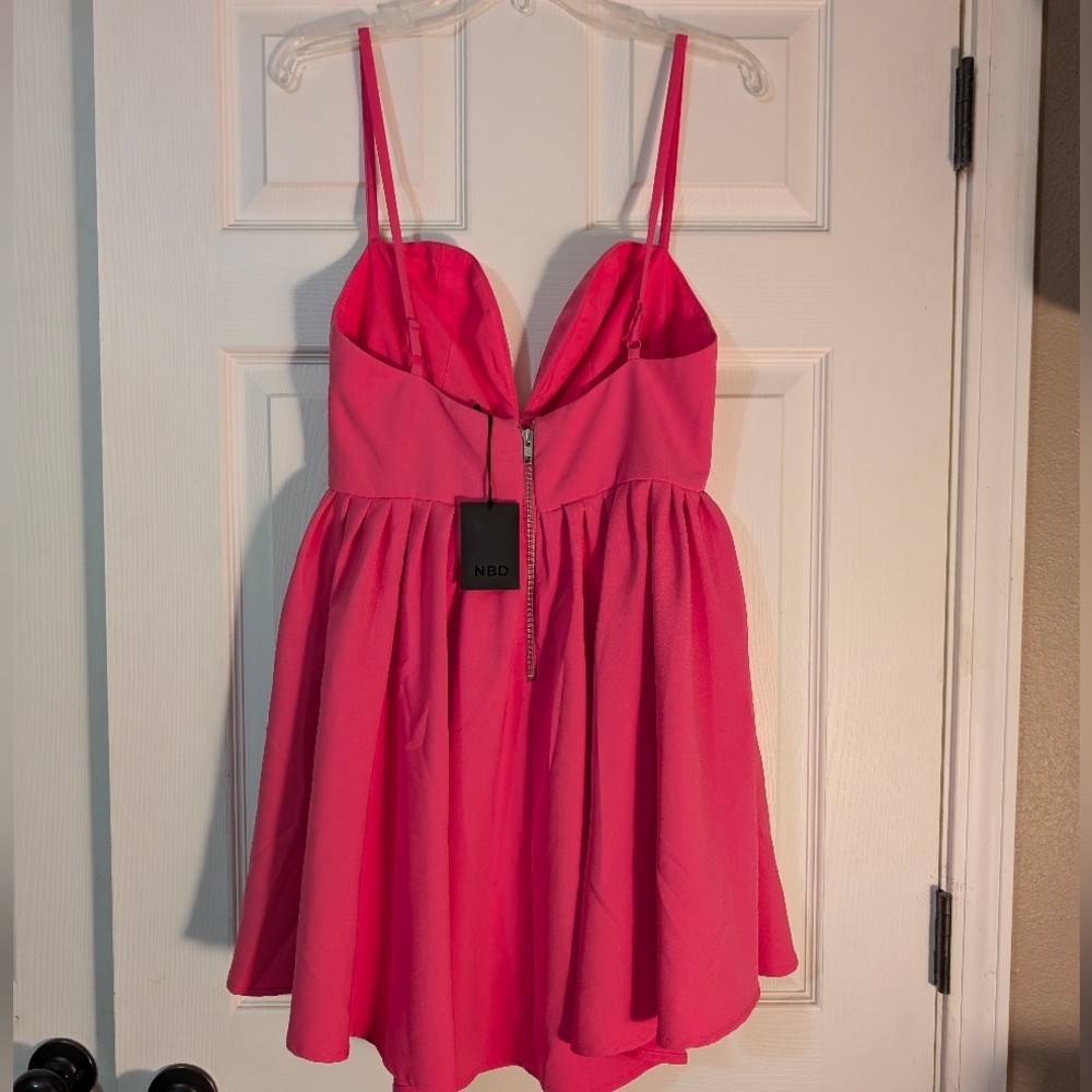 NWT NBD Now And Forever Bright Bubblegum Pink Mini Dress Size L - Picture 4 of 8